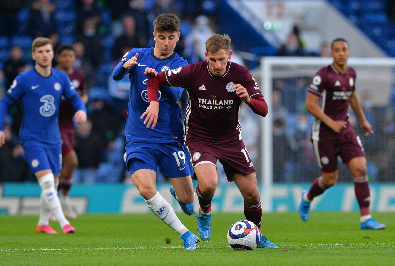 海纳：我们对孔帕尼很满意，很久没看到极具吸引力的足球了